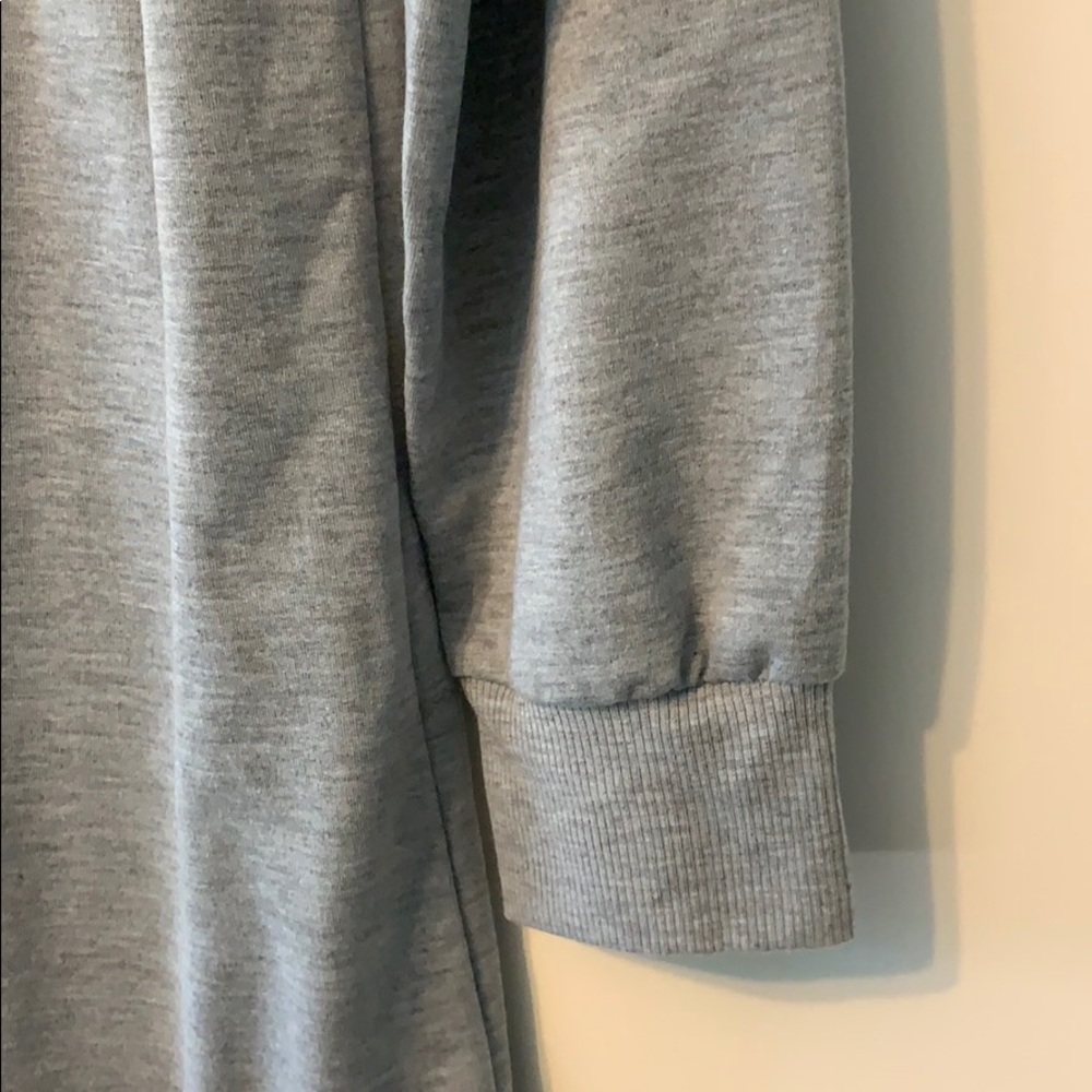 Sweater - Picture 3 of 6